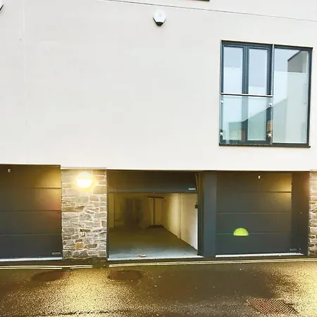 Cooperage 3 Bedroom House בית נופש