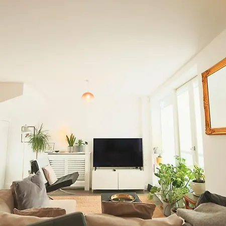 Cooperage 3 Bedroom House * Bristol